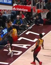  梅斯铁血防守筑起长城，密集阵型令对手头疼