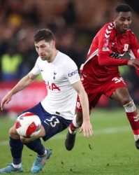  图卢兹中场控制乏力，连续失球错失追分良机